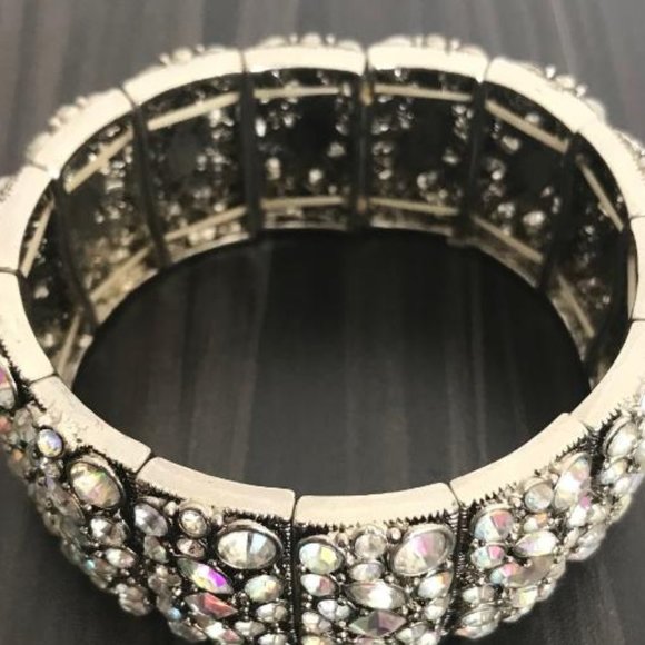 Silver-Tone & Rhinestone Stretch Panel Bracelet - Picture 5 of 6